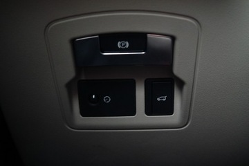 Land Rover Range Rover Velar SUV 2.0 Si4 250KM 2018 Land Rover Range Rover Velar Land Rover Range Rove, zdjęcie 21