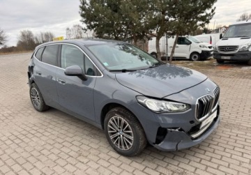 BMW Seria 2 G42-U06 Active Tourer 1.5 218i 136KM 2023 BMW Seria 2 Active Tourer Luxury Line 2023r czarna skora LED navi kamera, zdjęcie 2
