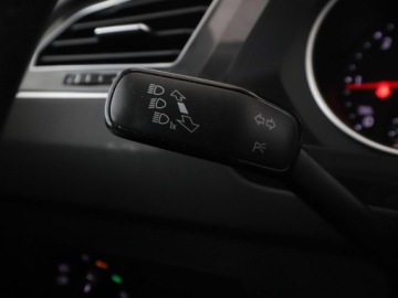 Volkswagen Tiguan II SUV 2.0 TDI 150KM 2019 Volkswagen Tiguan LED klima auto grzane fotele, zdjęcie 33