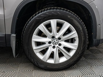 Volkswagen Tiguan I 2009 VOLKSWAGEN Tiguan 2.0 TDI Style Suv 140KM 2009, zdjęcie 29