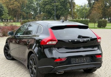 Volvo V40 II Hatchback Facelifting 2.0 D3 150KM 2018 Volvo V40 Volvo V40 D3 Inscription 2.0 Diesel 150KM, zdjęcie 10