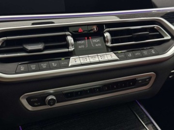 BMW X7 SUV 3.0 40d 340KM 2021 BMW X7 xDrive40d 7os BMW Individual Night Vision Harman Kardon 3.0, zdjęcie 28