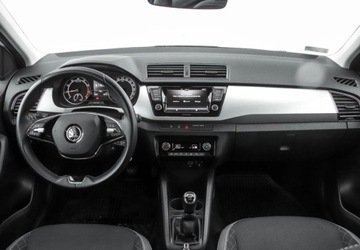 Skoda Fabia IV 1.0 TSI 95KM 2022 Skoda Fabia 1.0TSI 95KM Ambition Plus, Tempomat, Klimatyzacja Automatyczna, zdjęcie 13