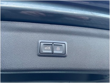 Audi Q3 I SUV Facelifting 2.0 TDI 150KM 2017 Audi Q3 S-Tronic, zdjęcie 22