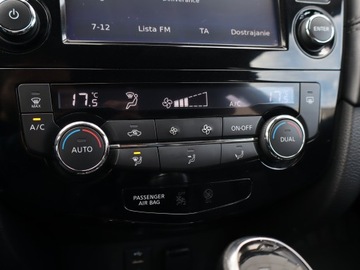 Nissan X-Trail III Terenowy 2.0 dCi 177KM 2017 Nissan X-Trail 2.0 dCi, Salon Polska, Serwis ASO, zdjęcie 11