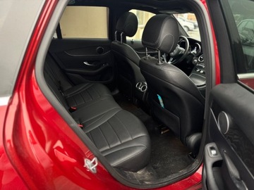 Mercedes GLC C253 Coupe 2.0 300 245KM 2019 Mercedes-Benz GLC 2.0 Benzyna 4matic Bogate wyposazenie 2.0 Benzyna 244KM, zdjęcie 28