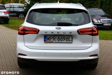 Ford Focus IV Kombi Facelifting 1.0 EcoBoost 125KM 2023 Ford Focus Ford Focus 1.0 EcoBoost Titanium Benzyna 125KM, zdjęcie 18