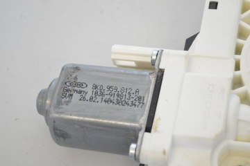 MOTOR ZVEDAČ OKNO PORSCHE CAYENNE GTS ZADNÍ LEVÝ 2014