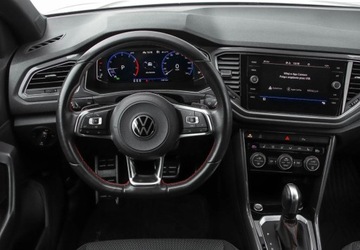 Volkswagen T-Roc I SUV 1.5 TSI ACT 150KM 2021 Volkswagen T-Roc 1.5 TSI 150KM DSG Premium Kamera Cofania Fotele Podgrzewa, zdjęcie 9