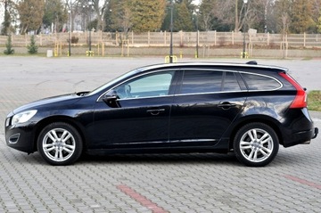 Volvo V60 I Kombi 2.0 D3 163KM 2011 Volvo V60 2.0 163 KM 5-Cylindrów Xenon Navi, zdjęcie 4