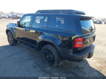 Toyota Land Cruiser VIII 2024 Toyota Land Cruiser First Edition, 2024r., 4x4, 2.4L 2.4 Benzyna 326KM, zdjęcie 3