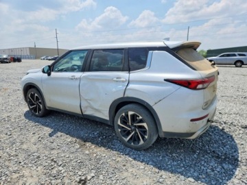 Mitsubishi Outlander III 2022 Mitsubishi Outlander 2022 MITSUBISHI OUTLANDER SE 2.5 Benzyna 181KM, zdjęcie 2