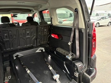 Opel Combo E Kombivan 1.5 Diesel 102KM 2019 Opel Combo Life Niepełnosprawnych inwalida PFRON, zdjęcie 11