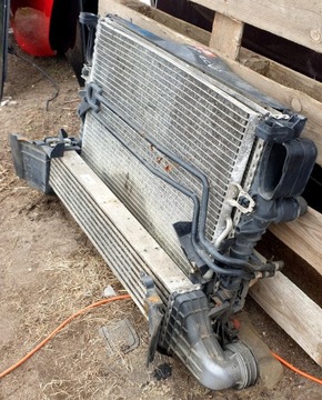 CHLADIČE KOMPLET VENTILÁTOR MERCEDES E TŘÍDA W211 2.2 CDI