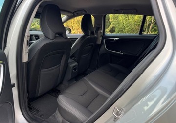 Volvo V60 I Kombi 1.6 DRIVe 115KM 2013 Volvo V60 LIFT Led Klimatronik Drewno Virtual Cockpit Navi Serwis Gwarancja, zdjęcie 20