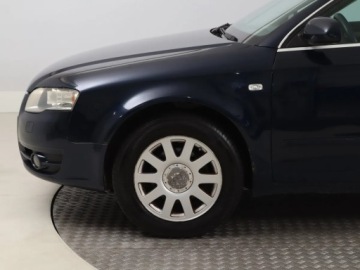 Audi A4 B7 Avant 2.0 TDI PD 140KM 2005 Audi A4 2.0 TDI, HAK, Klima, Klimatronic,ALU, zdjęcie 14