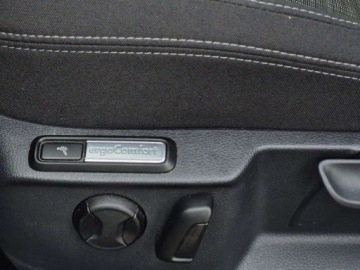 Volkswagen Passat B8 Variant Facelifting 2.0 TDI SCR 150KM 2022 Volkswagen Passat Variant FULL LEDDSG Masaze Virtual HAK Faktura VAT, zdjęcie 17