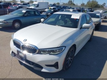 BMW Seria 3 G20-G21 2021 BMW Seria 3 330I 2021 2.0 Benzyna 255KM, zdjęcie 1