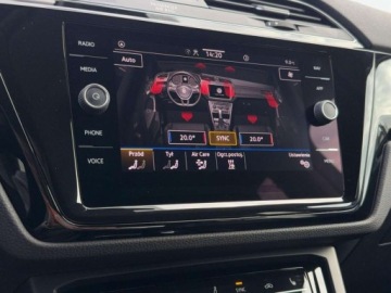 Volkswagen Touran III 1.5 TSI EVO 150KM 2022 Volkswagen Touran Touran, Ogrzewanie Postojowe, Hak, Asystenci, Kamera, 1.5, zdjęcie 27