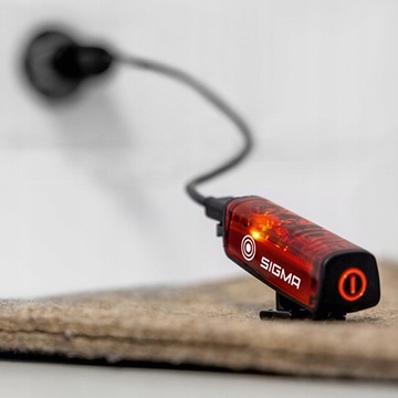 ВЕЛОСИПЕДНЫЙ ФОНАР СО СТОП-СИГНАЛОМ ДАТЧИК СВЕТА