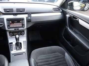 Volkswagen Passat B7 Variant 2.0 TDI CR DPF BlueMotion 170KM 2010 VW Passat 2.0 TDI, 167 KM, DSG, Klima, zdjęcie 7