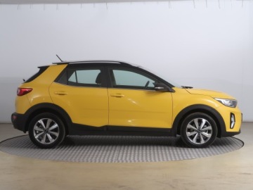 Kia Stonic I Crossover Facelifting 1.0 T-GDI 100KM 2022 Kia Stonic 1.0 T-GDI, Serwis ASO, VAT 23%, Klima, zdjęcie 5