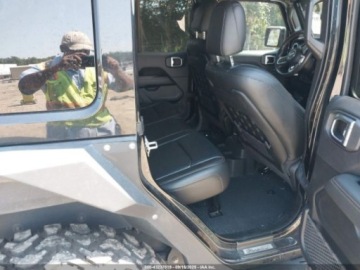 Jeep Wrangler IV 2022 Jeep Wrangler Unlimited Rubicon 392 2022 6.4l 6.4 Benzyna 470KM, zdjęcie 12