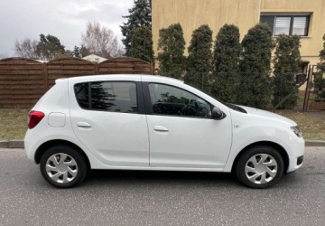 Dacia Sandero II Hatchback 5d TCe  90KM 2014 Dacia Sandero Dacia Sandero II 0,9 tce Bezwypadkowa bogato wyposazona 90KM, zdjęcie 4