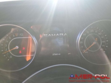 Jeep Wrangler III Unlimited Facelifting 3.6 V6 286KM 2018 Jeep Wrangler _UNLIMITED SAHARA_4x4_3.6 L_2018r 3.6 Benzyna 285KM, zdjęcie 10