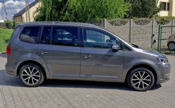 Volkswagen Touran II 1.6 TDI 105KM 2011 Volkswagen Touran 1.6 TDI 110KM Alufelgi Klimatronic 1.6 Diesel 105KM, zdjęcie 5