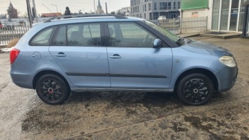 Skoda Fabia II Kombi 1.2 70KM 2008 SKODA FABIA II Combi (545) 1.2 70 KM, super stan, zadbany, bezwypadkowy., zdjęcie 7