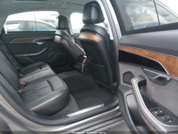 Audi A8 D5 2019 Audi A8 L 55 2019 3.0 Benzyna 335KM, zdjęcie 12