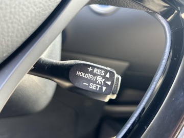 Toyota C-HR I Crossover Facelifting 1.8 Hybrid 122KM 2023 Toyota C-HR 1.8 Hybrid GPF Comfort, zdjęcie 28