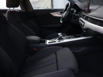 Audi A4 B9 Avant 2.0 TDI 190KM 2016 Audi A4 2.0 TDI, 1. Właściciel, 187 KM, Automat, zdjęcie 8