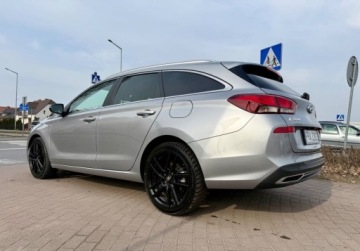 Hyundai i30 III Wagon Facelifting 1.5 T-GDI 48V 160KM 2022 Hyundai i30 1.5T-gdi 160Ps FULL LED Navi Kamera Extra stan 1.5 Benzyna, zdjęcie 26