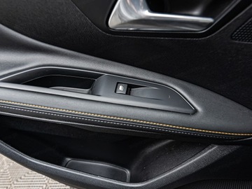 Peugeot 3008 II Plug-In Hybrid Facelifting 1.6 HYBRID 225KM 2021 PEUGEOT 3008 1.6 PureTech Hybrid PHEV Allure Suv 225KM 2021, zdjęcie 21