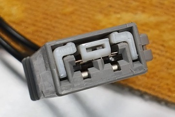 HMOTA OTEPLOVACÍ PODPORA SEDADLA VOLVO V50