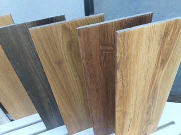 Płytki drewnopodobne jodełka podłogowe Grapia marrone 80x17,5 Cerrad