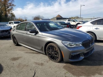 BMW Seria 7 G11-G12 2018 BMW Seria 7 750xi 2018 4.4l 4.4 Benzyna 445KM, zdjęcie 4