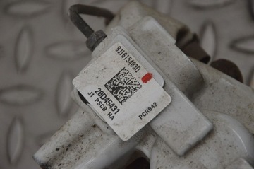 PORSCHE TAYCAN 9J1 2021 LEVÝ STRANA ZADNÍ TŘMEN BRZDOVÝ