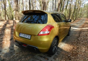 Suzuki Swift V 2014 Suzuki Swift 1,6 Sport sliczny szybki zadbany max wyposazony 5drzwi 1.6, zdjęcie 1