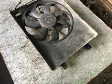 HYUNDAI I40 1.6 2.0 GDI VENTILÁTOR POUZDRO