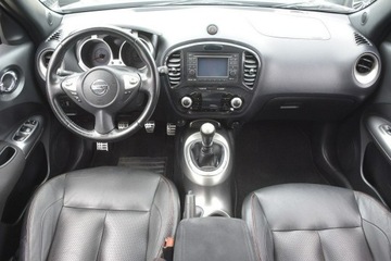 Nissan Juke I SUV 1.6 DIG-T 190KM 2011 Nissan Juke 1.6 Turbo Tekna nawi kamera cofania, zdjęcie 17