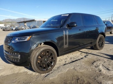 Land Rover Range Rover V 2023 Land Rover Range Rover 2023 LAND ROVER RANGE ROVER SE 4.4 Benzyna 523KM, zdjęcie 1