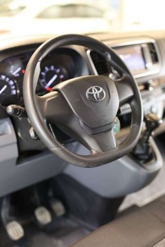 Toyota 2022 Toyota Proace Verso Kombi 2.0 D-4D Long 2,8t 2.0 Diesel 145KM, zdjęcie 22