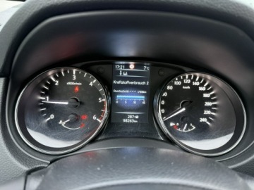 Nissan Qashqai II Crossover 1.5 dCi 110KM 2015 Nissan Qashqai Niski przebieg. Nowy Rozrząd., zdjęcie 32