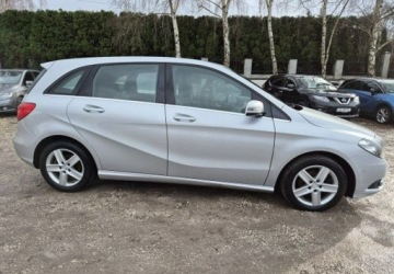 Mercedes Klasa B W246 Sports Tourer 180 BlueEFFICIENCY 122KM 2013 Mercedes-Benz Klasa B Bogata wersja 1.6 Benzyna 122KM, zdjęcie 10