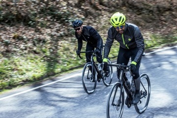 Велосипедная куртка Rogelli HI VIS с усиленной изоляцией