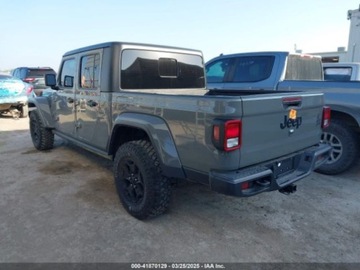 Jeep Gladiator 2022 Jeep Gladiator Willys 2022 3.6l 3.6 Benzyna 285KM, zdjęcie 3