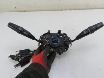 HYUNDAI H-1 SATELITE 2000 PŘEPÍNAČ SMĚROVKA STĚRAČE